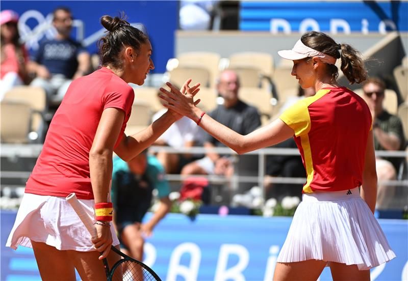 سارا سوربيس تورمو وكريستينا بوسكا