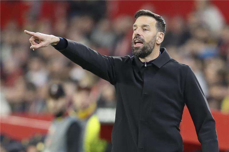 فان نيستلروي