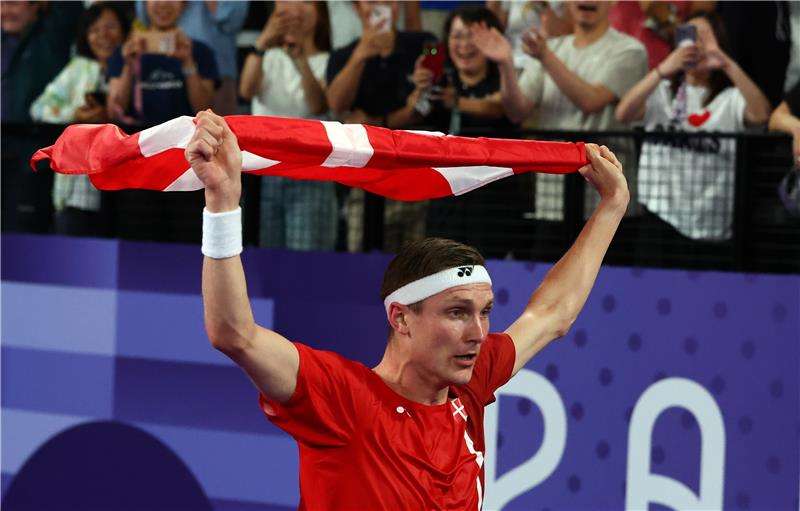 فيكتور أكسيلسين