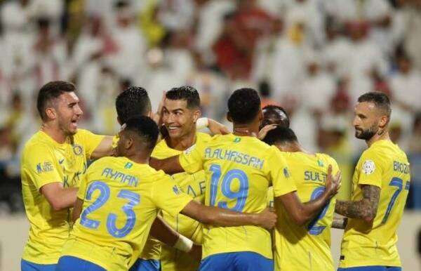 لاعبو النصر
