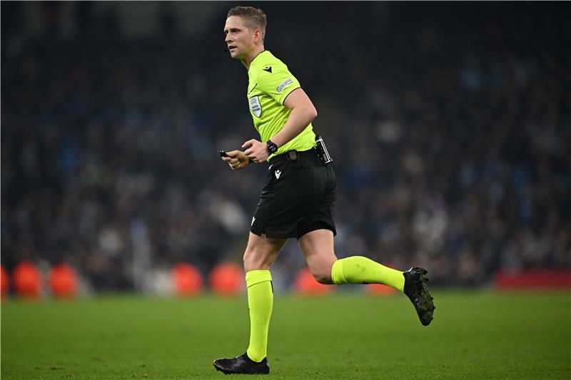 إسبين إيسكاس