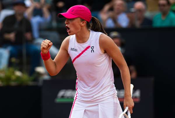 إيجا شفيونتيك