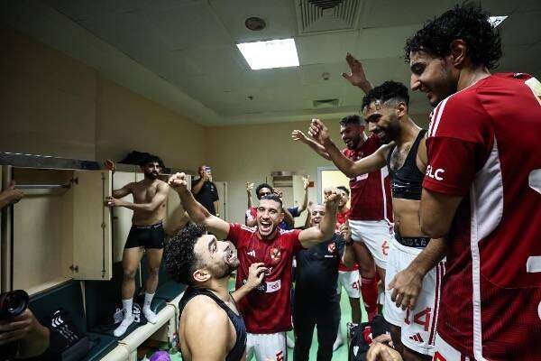 فرحة لاعبي الأهلي