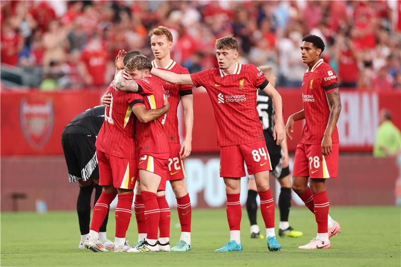 لاعبو ليفربول