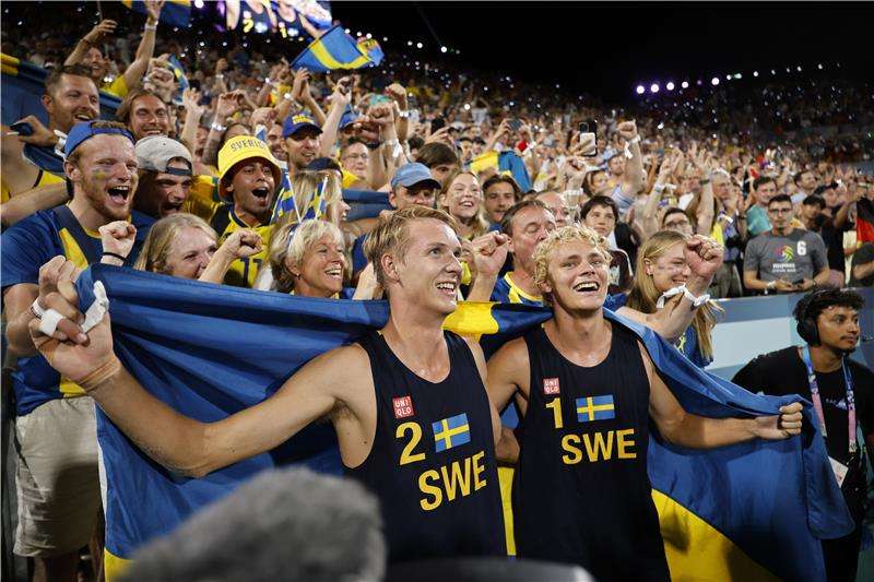 جوناثان هيلفيج وديفيد أحمان