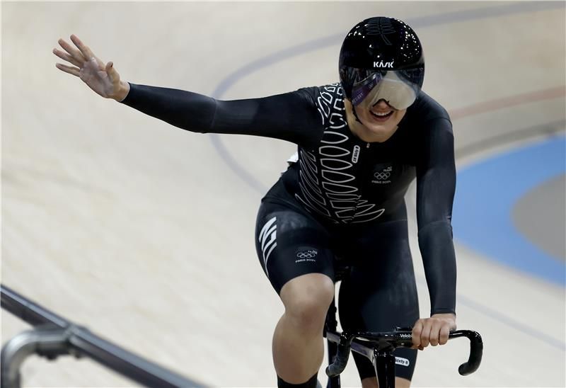 إليسي أندروز