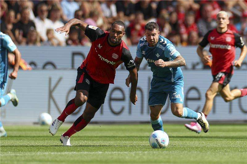 جوناثان تاه