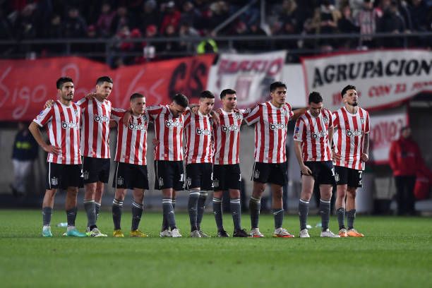 لاعبو إستوديانتس - أرشيفية