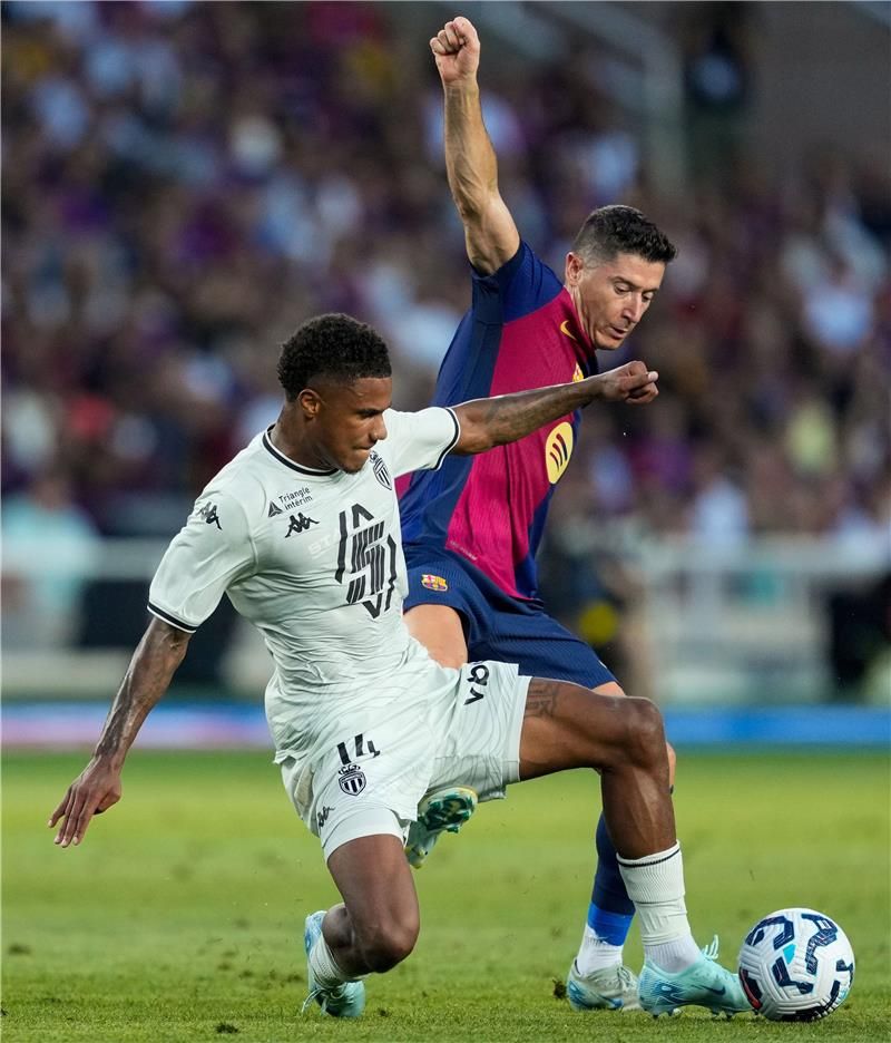 من المواجهة