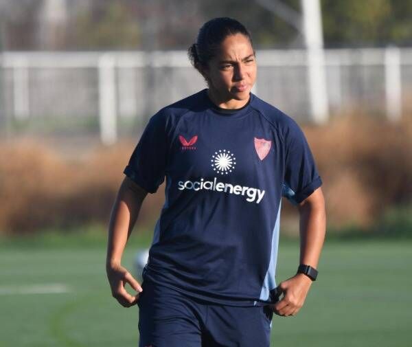 عهود العماري مع إشبيلية