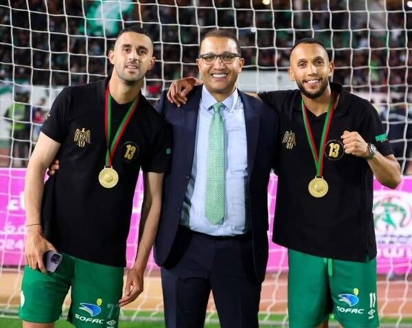 عادل هالا مع نجوم الرجاء