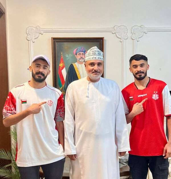 من إعلان الصفقات