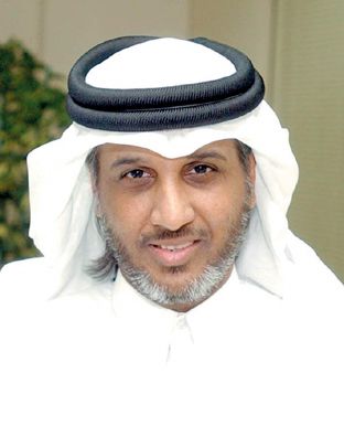  الشيخ حمد بن خليفة بن أحمد آل ثاني رئيس إتحاد الكرة القطري 