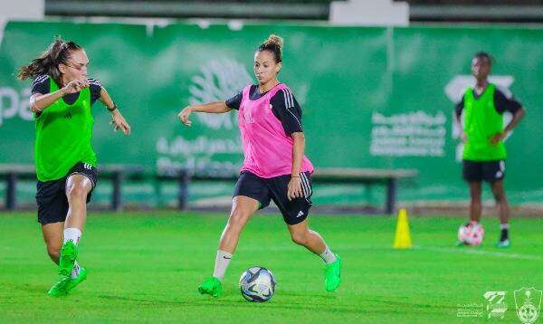 ابتسام جرايدي بتدريبات الأهلي