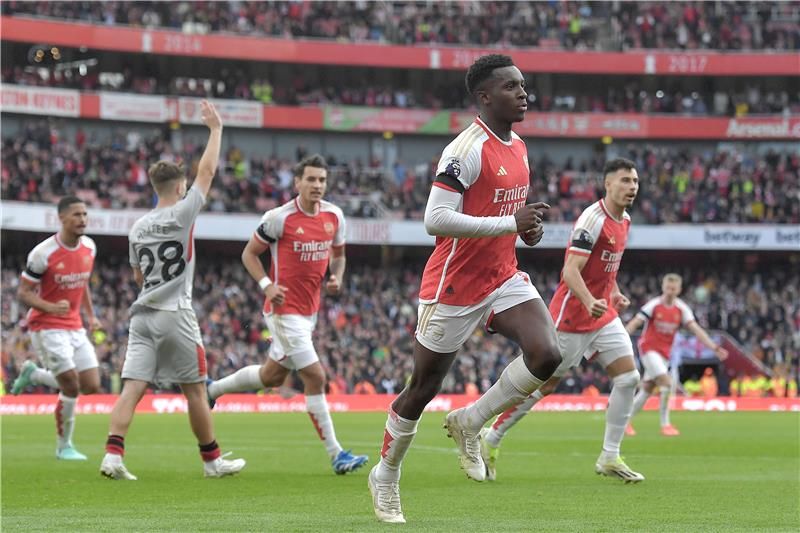 لاعبو آرسنال