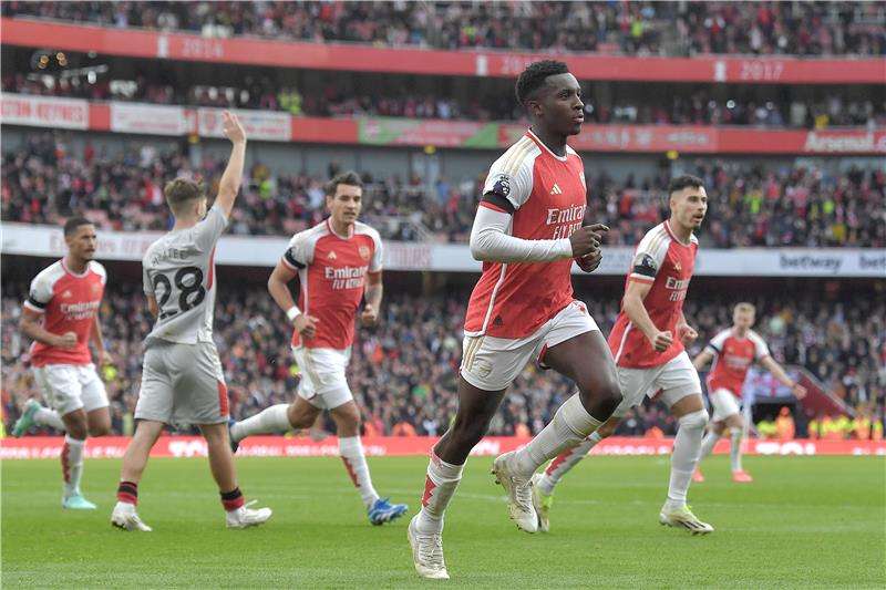 لاعبو آرسنال