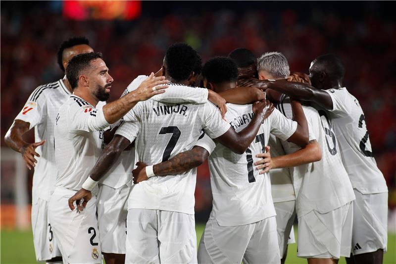 لاعبو ريال مدريد