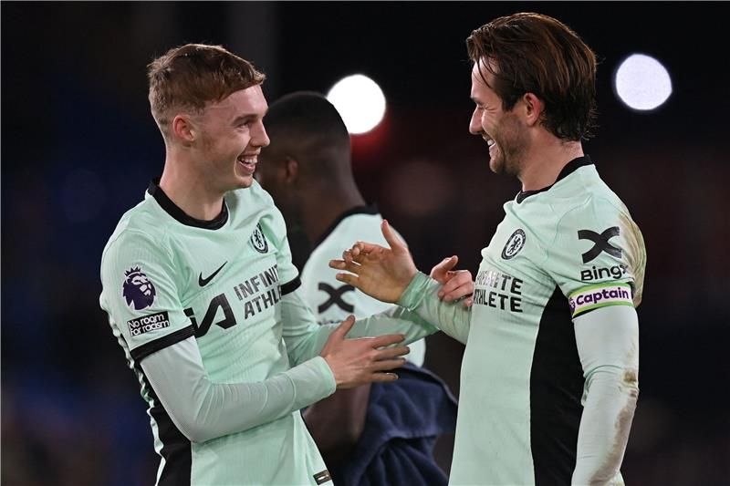 بن تشيلويل وبالمر