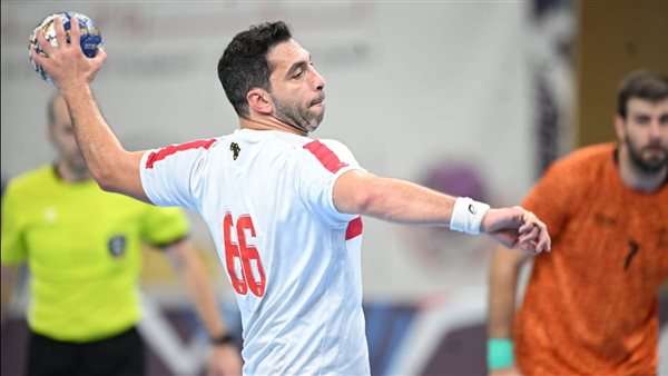 أحمد الأحمر