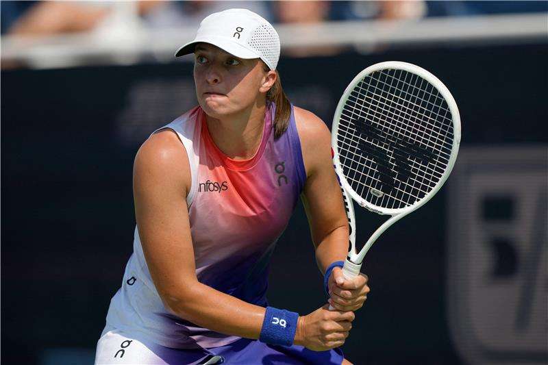 إيجا شفيونتيك