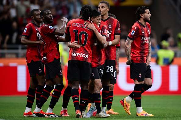 لاعبو ميلان