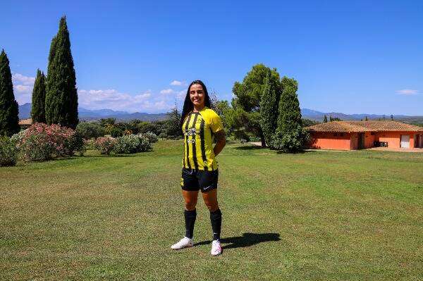 ليتيسيا نونيز مع الاتحاد