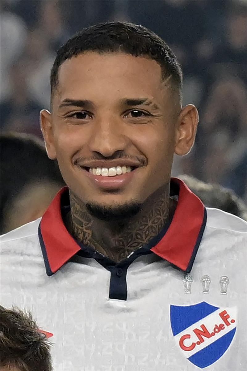 مانويل إسكيردو