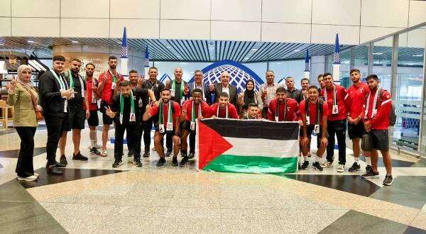 لاعبو منتخب فلسطين