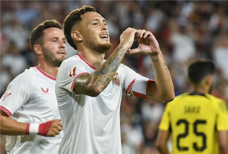 لوكاس أوكامبوس