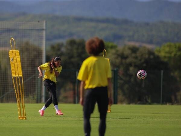 تدريبات الاتحاد في إسبانيا