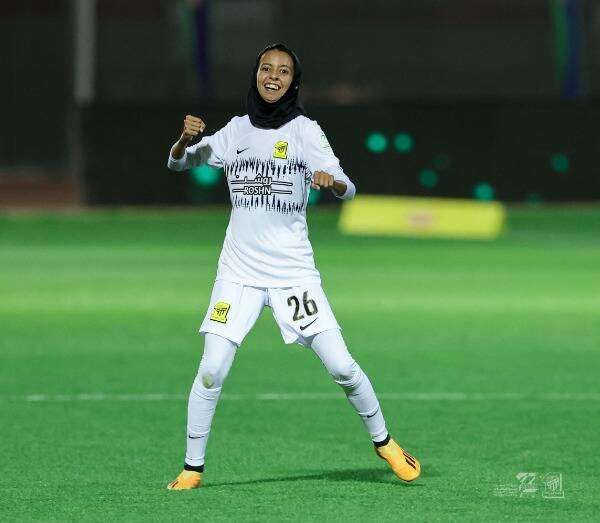 وجود الحارثي