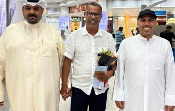 الشابي عند وصوله