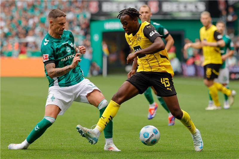 من مباراة بوروسيا دورتموند و فيردر بريمن