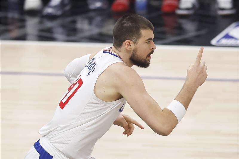 إيفيكا زوباك