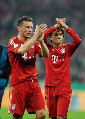 2011-10-26-00000102981497