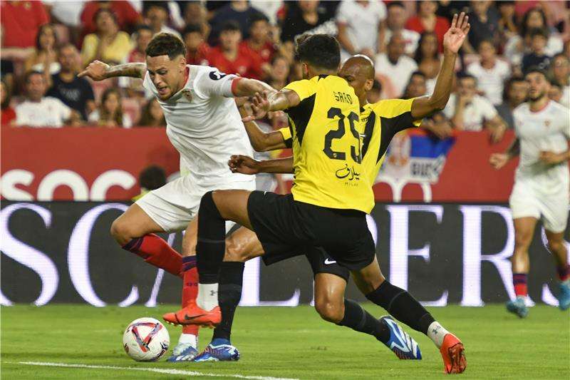 لوكاس أوكامبوس