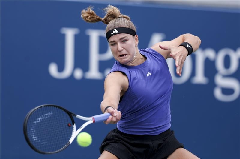 كارولينا موتشوفا