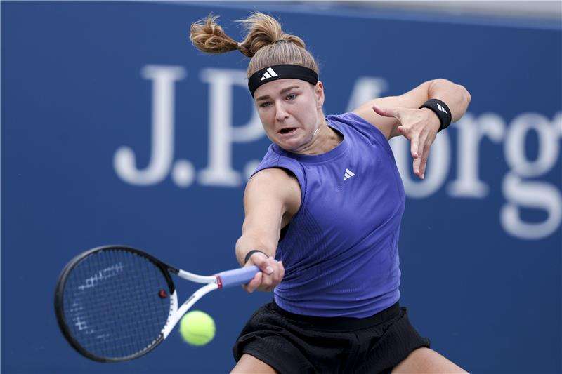 كارولينا موتشوفا