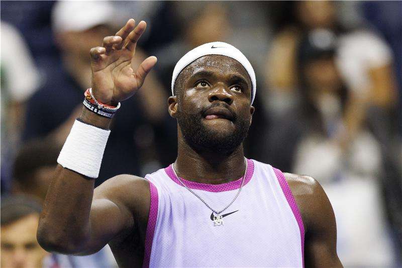 فرانسيس تيافو