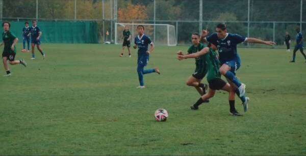 شوخان صالحي في اللقاء الودي