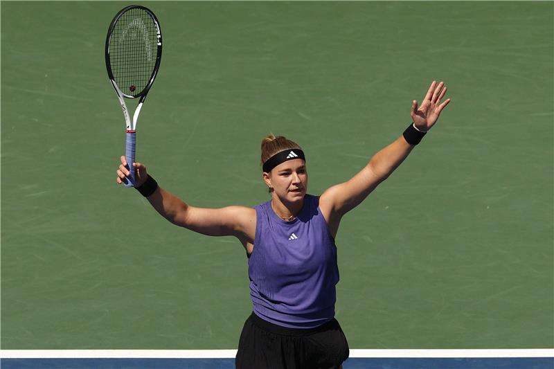 كارولينا موتشوفا