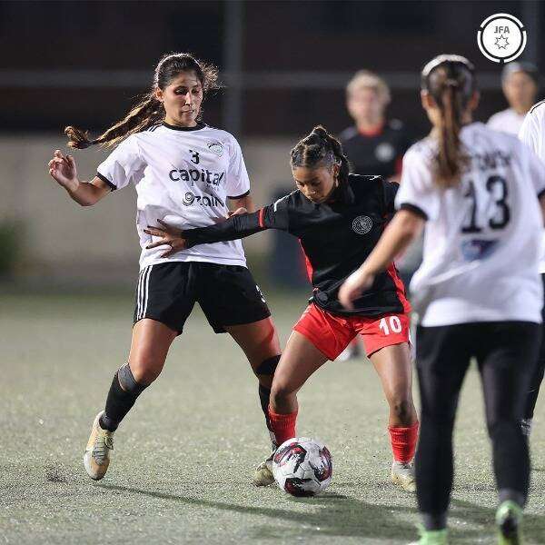 إيناس الجماعين في اللقاء