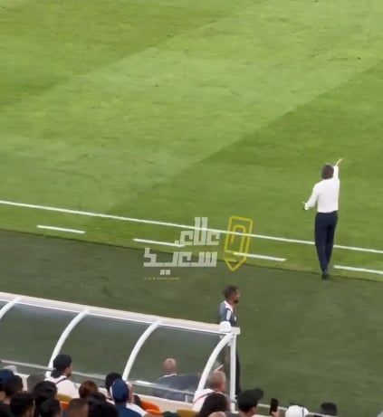 649e979c-8e0b-43f4-ae0d-6b1989dd8712