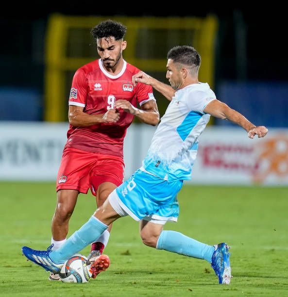 من المواجهة