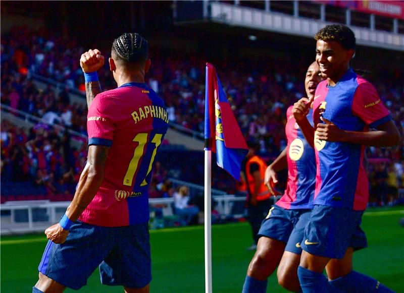 لاعبو برشلونة