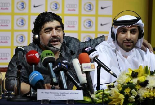 2011-09-11t124206z_01_dub05_rtridsp_3_maradona-emirates_reuters