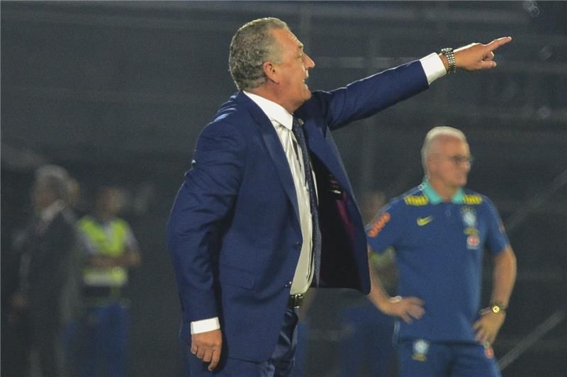 جوستافو ألفارو