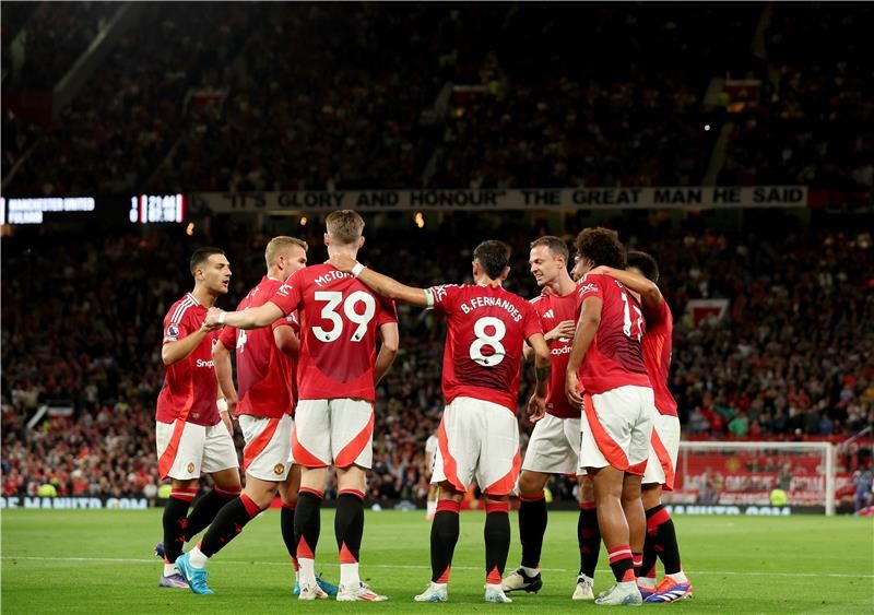 لاعبو مانشيستر يونايتد