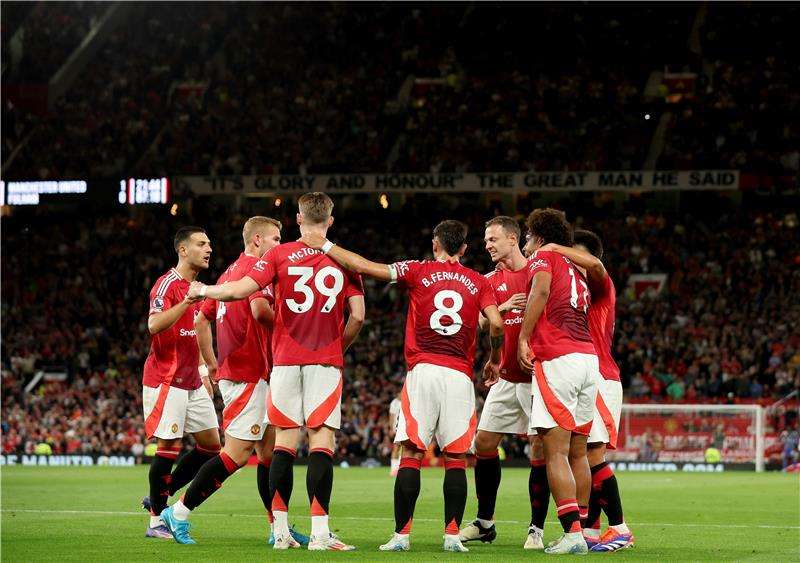 لاعبو مانشيستر يونايتد