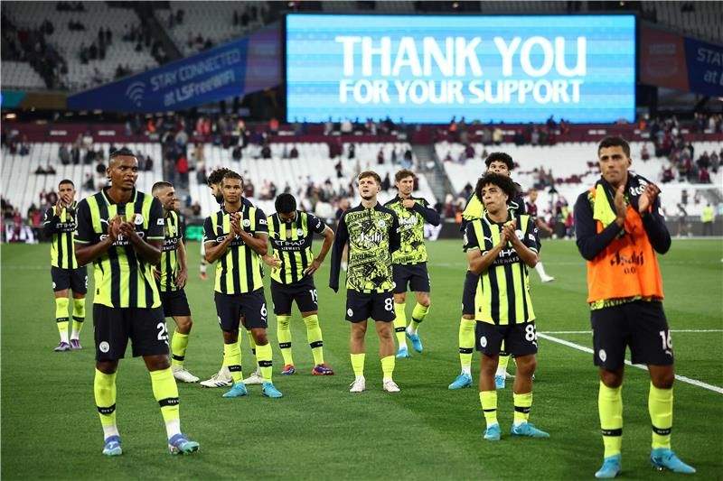 لاعبو مانشستر سيتي